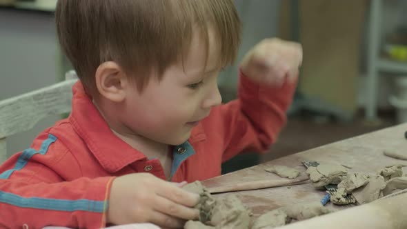 Children's Master Class in Clay Modeling. Ceramic Workshop