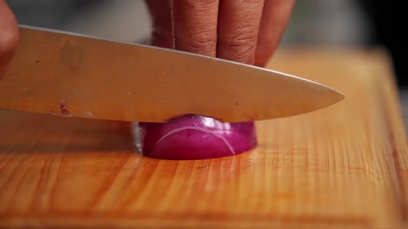 Chopping onion in slow motion