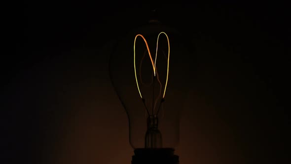 Light bulb, Slow Motion