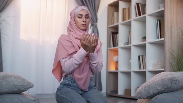 Islam Faith Muslim Prayer Woman Hijab Praying Home