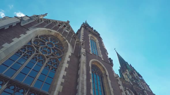 Church Of St. Elizabeth In Lviv alt