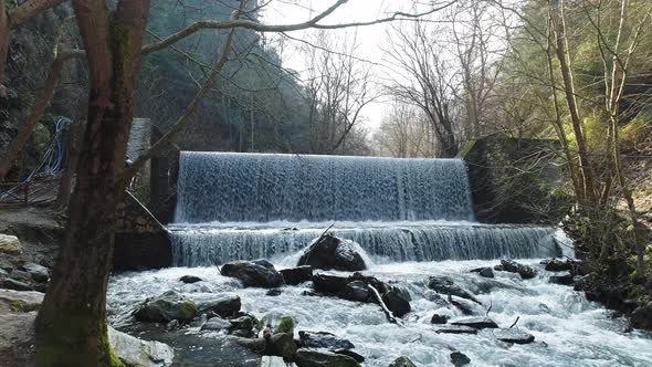 Salihli Kursunlu Waterfall Manisa Dolly Movement