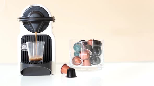 Home espresso coffee maker