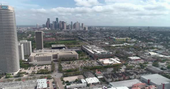 This video is about the surrounding landscape near downtown Houston. This video was filmed in 4k for