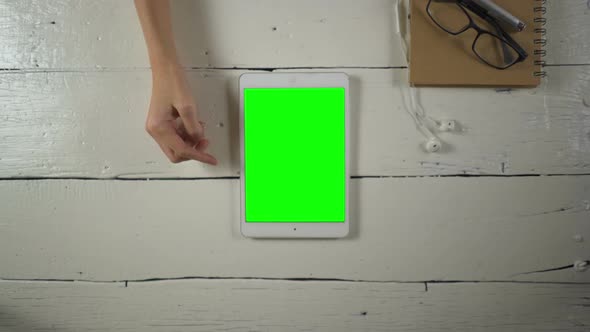 Touch Screen On Tablet Green Screen