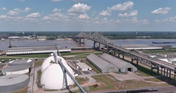 Establishing shot of Baton Rouge, Louisiana