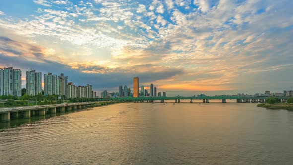 Time Lapse Sunset of seoul City Han river south korea