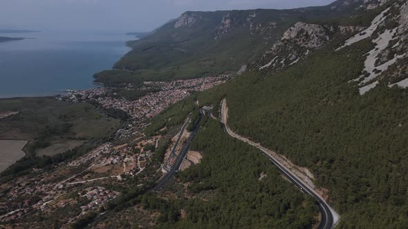 Settlement Mountainside