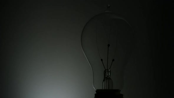 Light bulb, Slow Motion