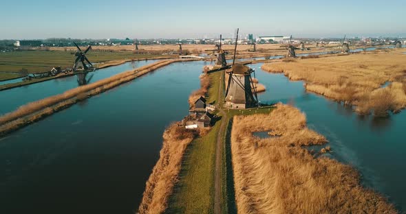 Kinderdijk Aerial 4K