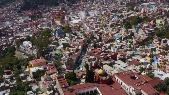 AERIAL: Guanajuato City, Mexico (Flying Over)