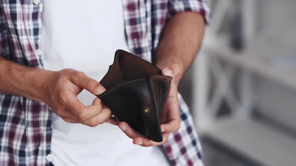 Financial Crisis Money Loss Broke Man Empty Wallet