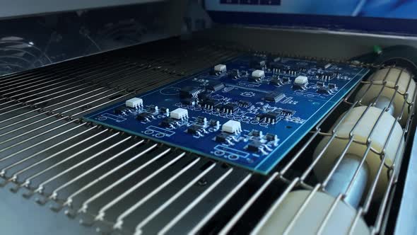 Thermal Soldering of Electronic Elements