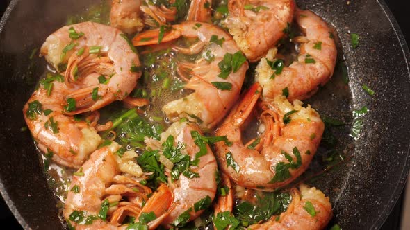 Cooking Big Shrimps in Shell on Frying Pan