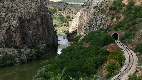 Canyon Rafting