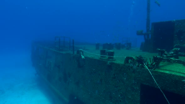 Starboard view of shipwreck