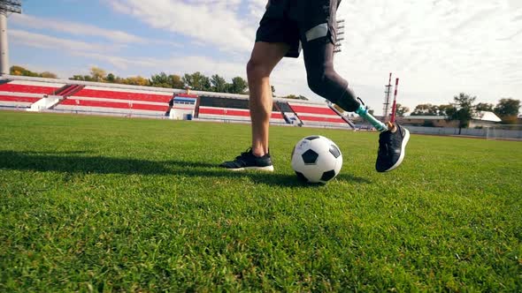 Paralympian Is Playing Football in Slow Motion