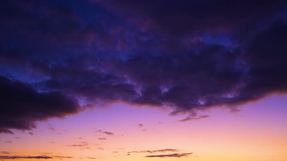 Image Gorgeous Grand Time Lapse of the Sky at Sunset