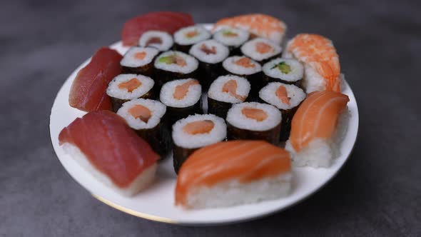 Sushi 30