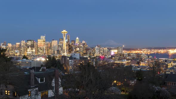 Day to night time lapse of Seattle, Washington, USA from Kerry Park