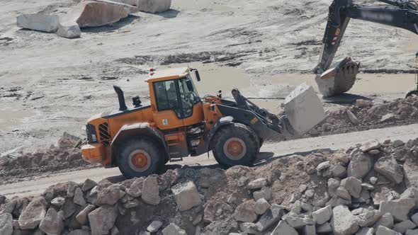 Loader Moving Block Along Haul Road