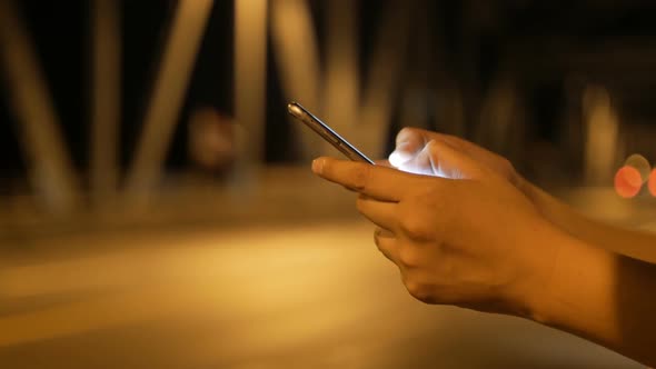 Using Smartphone At Night