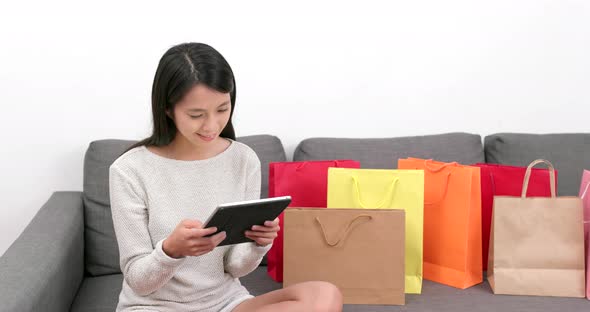 Woman use of tablet for online shopping