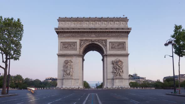 4K UHD night timelapse of the Triumphal Arch - Arc De Triomphe in Paris France