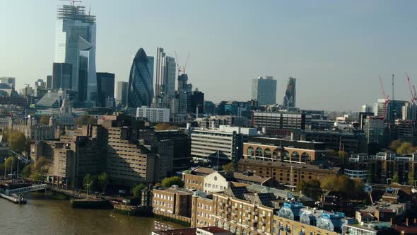 Buildings beside of the famous London bridge