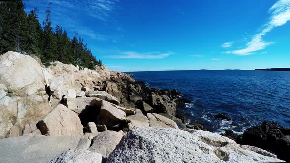 Atlantic ocean coast in Maine 