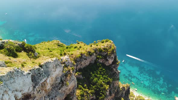 Speedboat in Capri