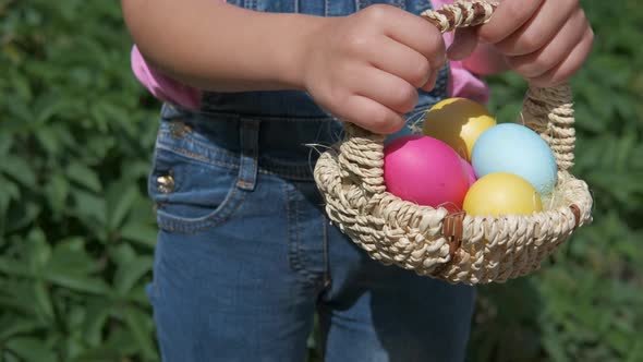Collection of colorful eggs.  alt