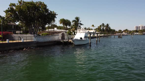 Miami Luxury Mansion With Yacht