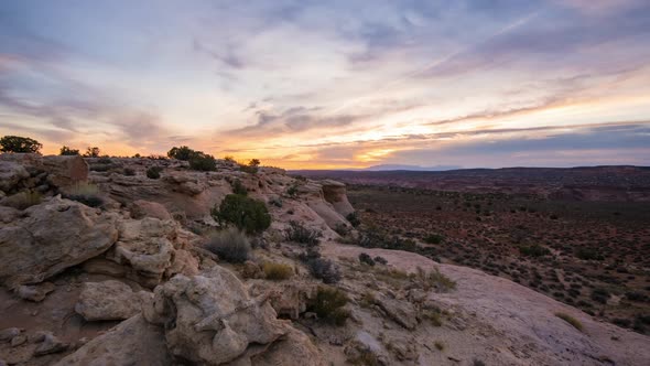 Sunrise time lapse in the desert