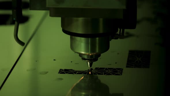 CNC Laser Cutting of Metal, Modern Industrial Technology