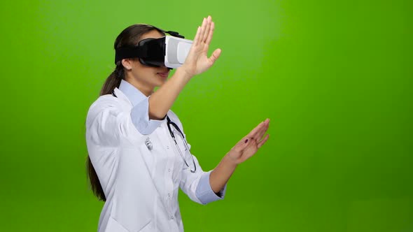 Training Using Virtual Reality Glasses. Medicine