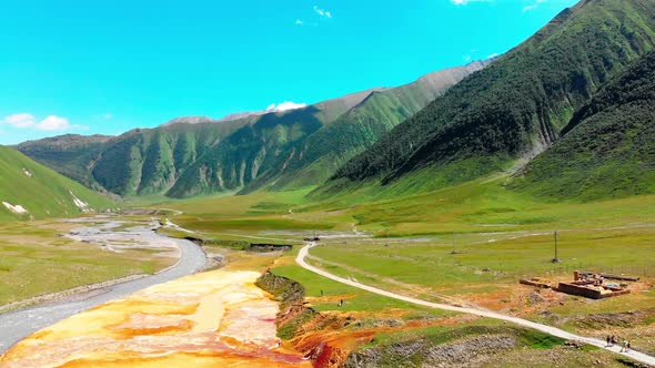 Scenic Truso Valley Panorama (Cinematic)