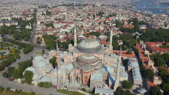 Slow parallax around Aya Sofia