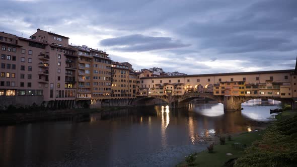 Ponte Vecchio at dusk in Florence, Timelapse