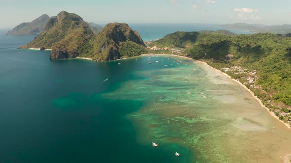 Las Cabanas Beach at El Nido at Philippines alt