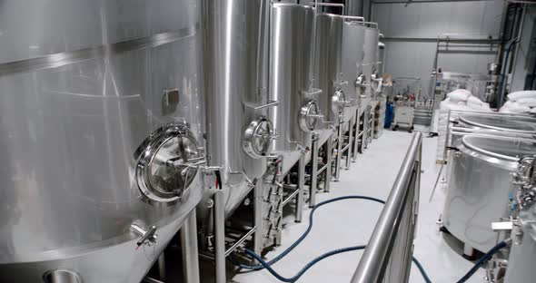 Stainless Steel Tanks for Brewing Beer