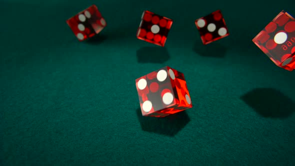 Dice rolling, Slow Motion alt