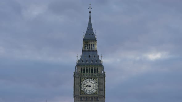Timelapse of sky over the Big Ben Tower