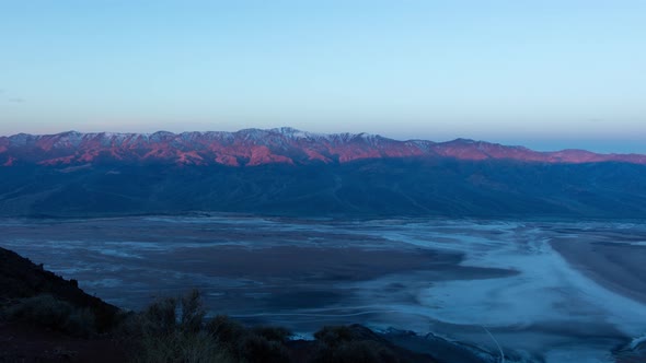 Sunrise on the Panamints from Dante's View - Death Valley National Park - Time lapse