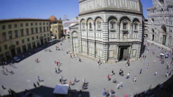 Little Florence Tiltshift Timelapse 06