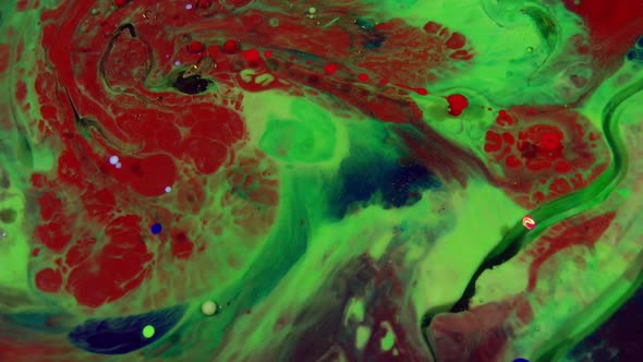 Abstract Oil Surface Moving Surface Liquid Paint Splashing Reaction 2 alt