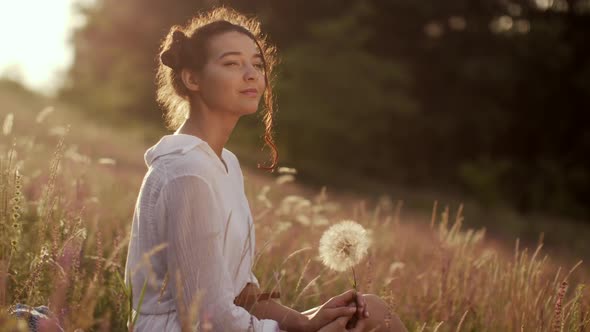 Free Happy Woman Outdoors on Nature