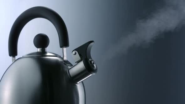 Whistling kettle, Slow Motion