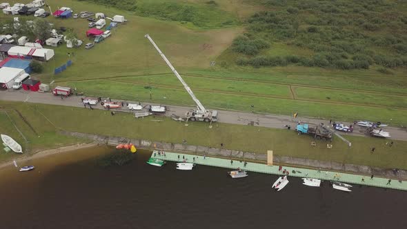 Motor boat unloading