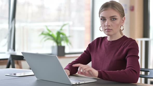 No Finger Gesture Young Woman with Laptop 